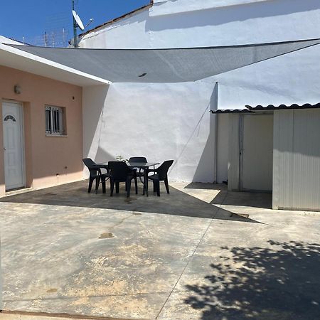 Olive Hill Apartment Karpofora Exterior photo